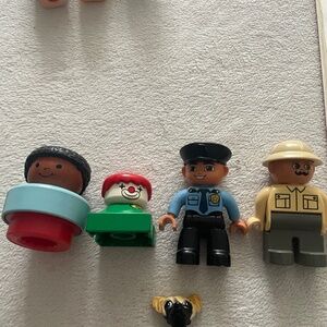 Vintage Lego figurines . From 90s . Lot